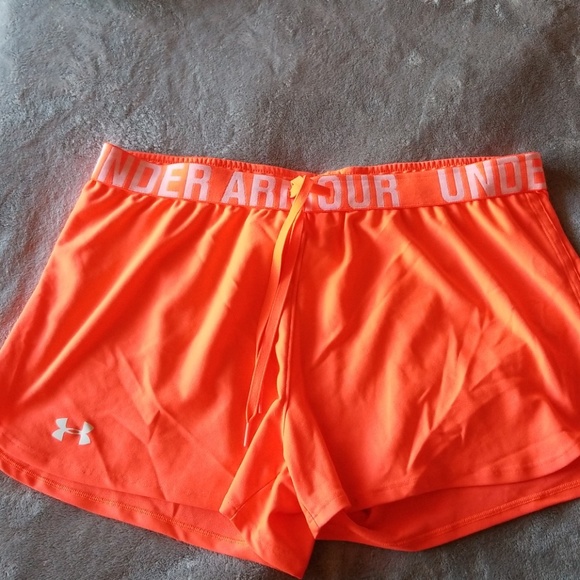 Under Armour 3" Running Shorts - Picture 2 of 2